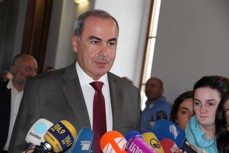 უნივერსიტეტმა რექტორი აირჩია